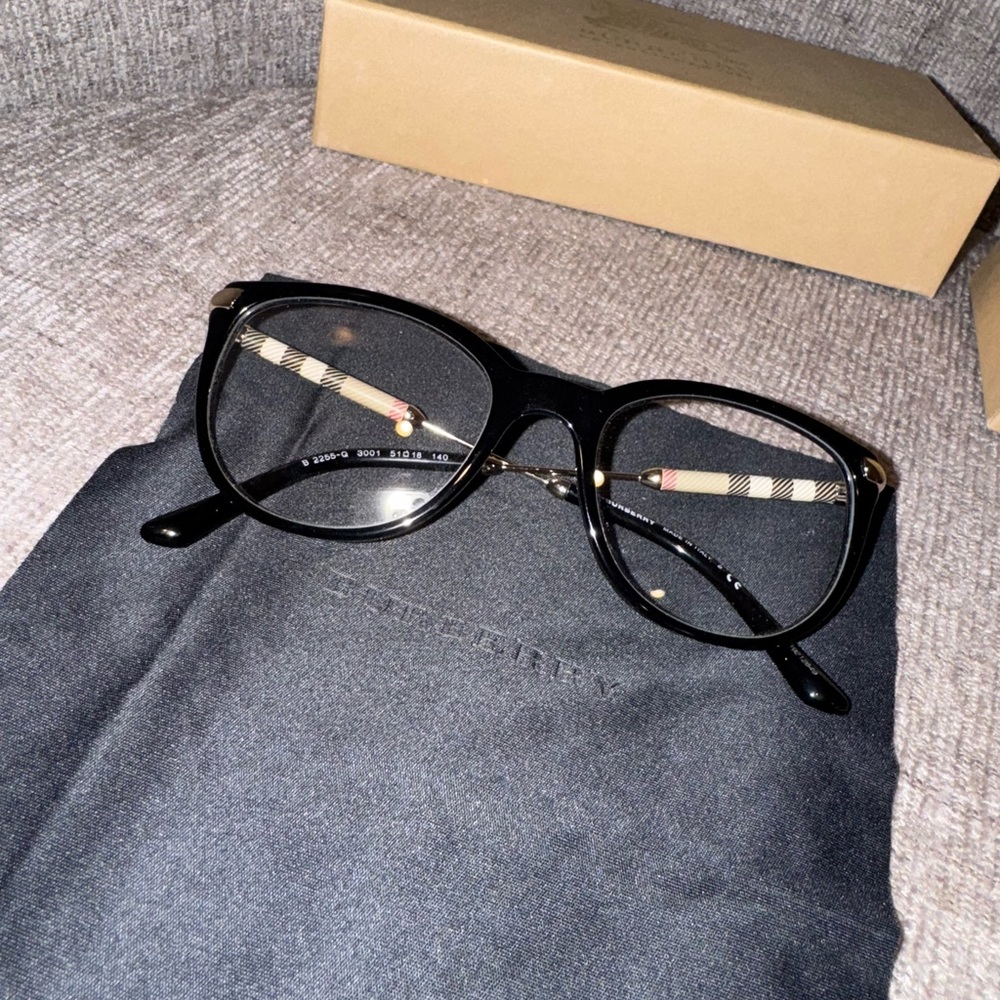 Burberry Gold and Gray Box